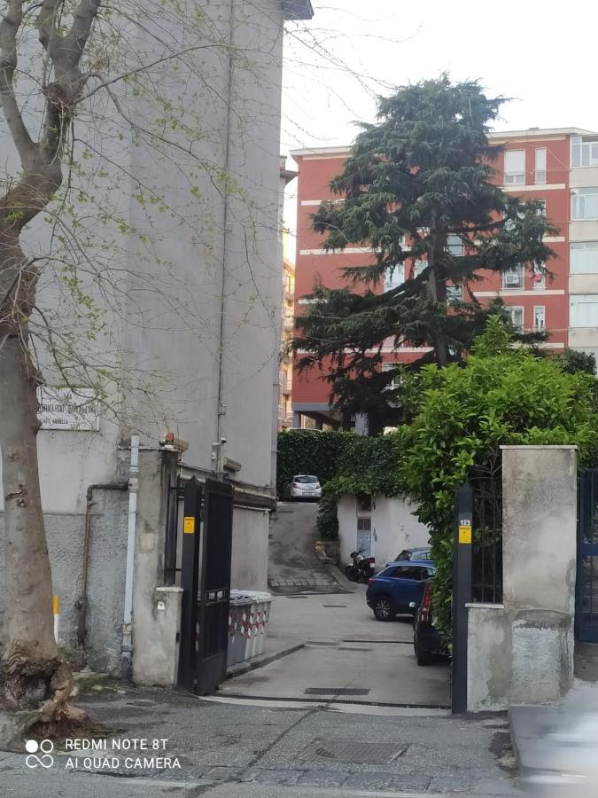 Ridi Home Zona Ospedaliera Nápoly Kültér fotó